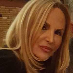 Meet your Posher, Jeanne